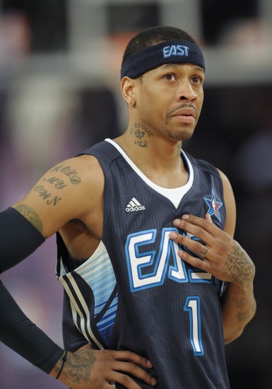 后者以其包 后者以其包